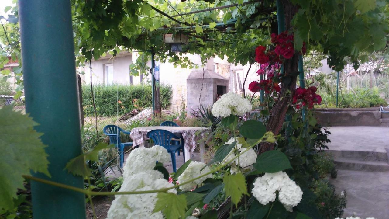 Hotel Къща За Гости "Пердика" Obzor Exterior foto