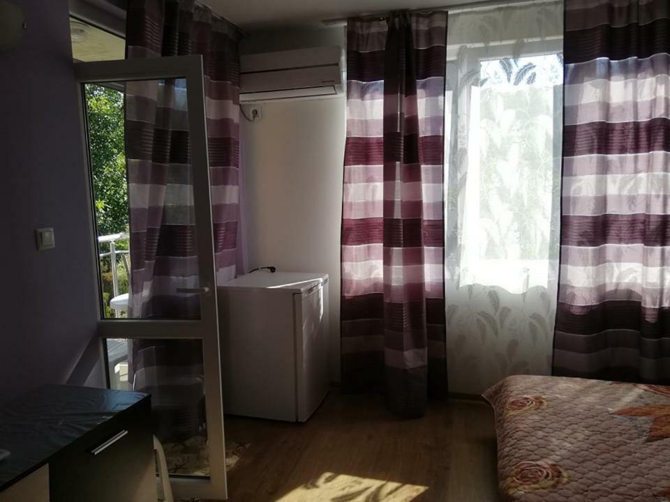 Hotel Къща За Гости "Пердика" Obzor Exterior foto